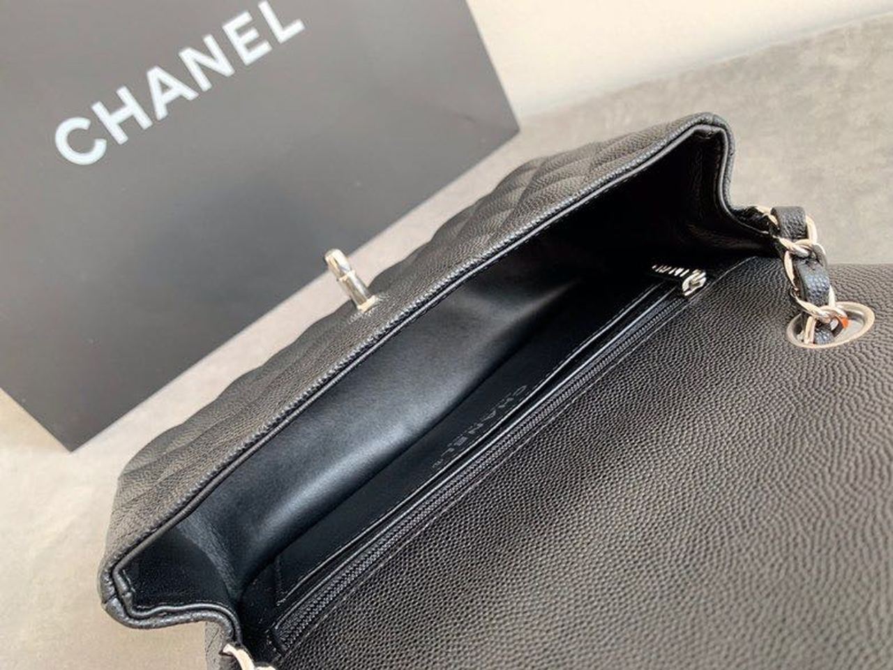 ChanelSmall Classic Handbag Rose Gold Toned Hardware Black For Women, Women’s Bags, Shoulder and Crossbody Bags 7.8in/20cm A01113