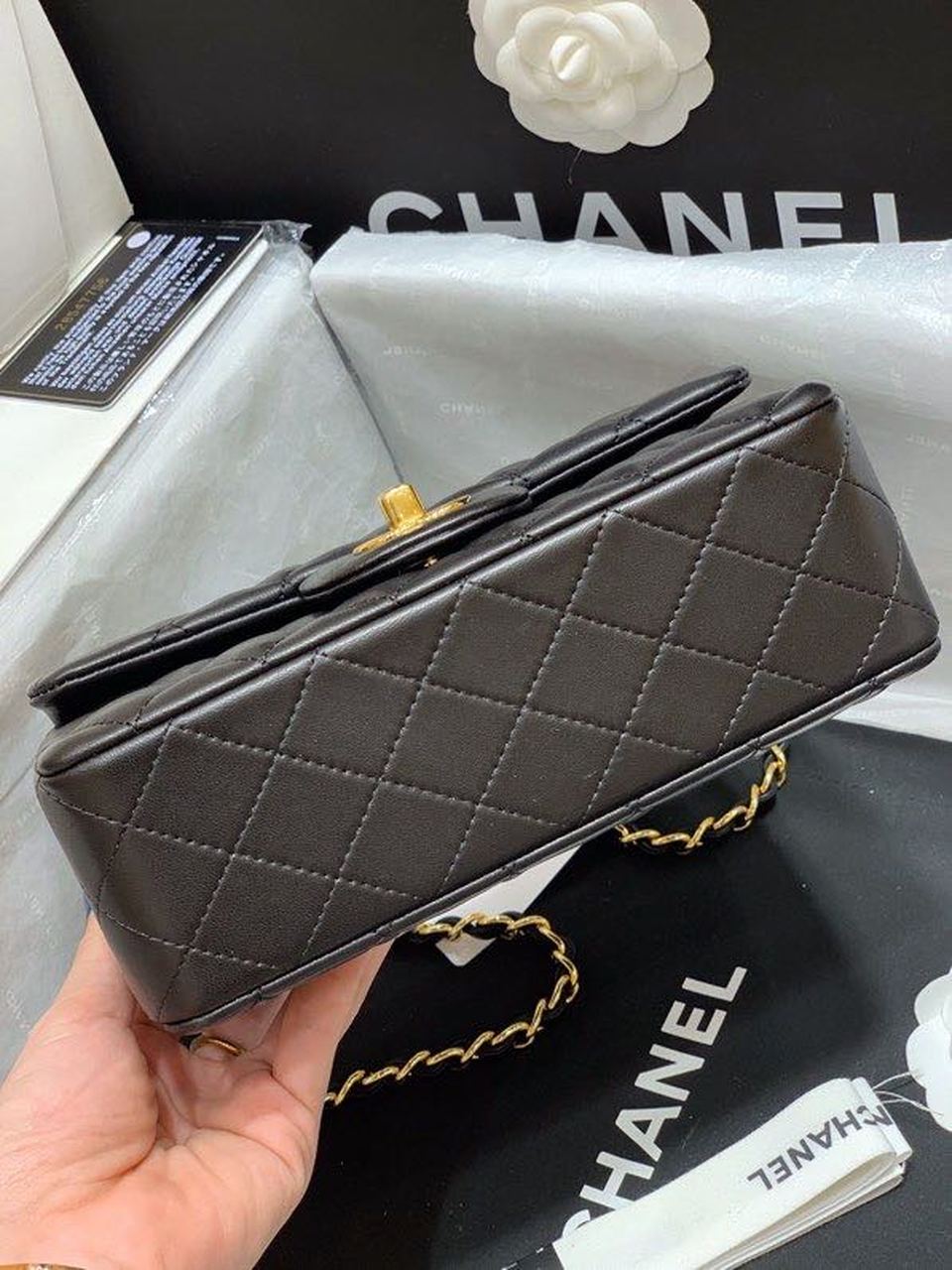 CHL Classic Flap Bag Gold Toned Hardware Black For Women, Women’s Bags, Shoulder And Crossbody Bags 7.8in/20cm A01116