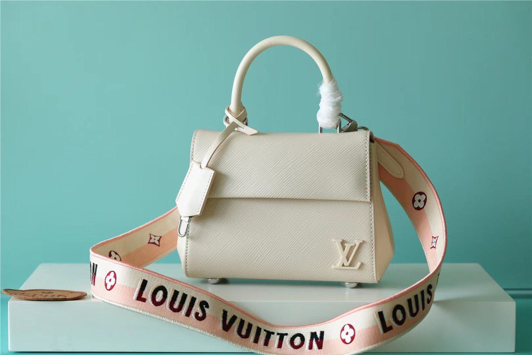 LV Cluny Mini Epi Quartz For Women, Shoulder And Crossbody Bags 20cm/7.9in LV M58928