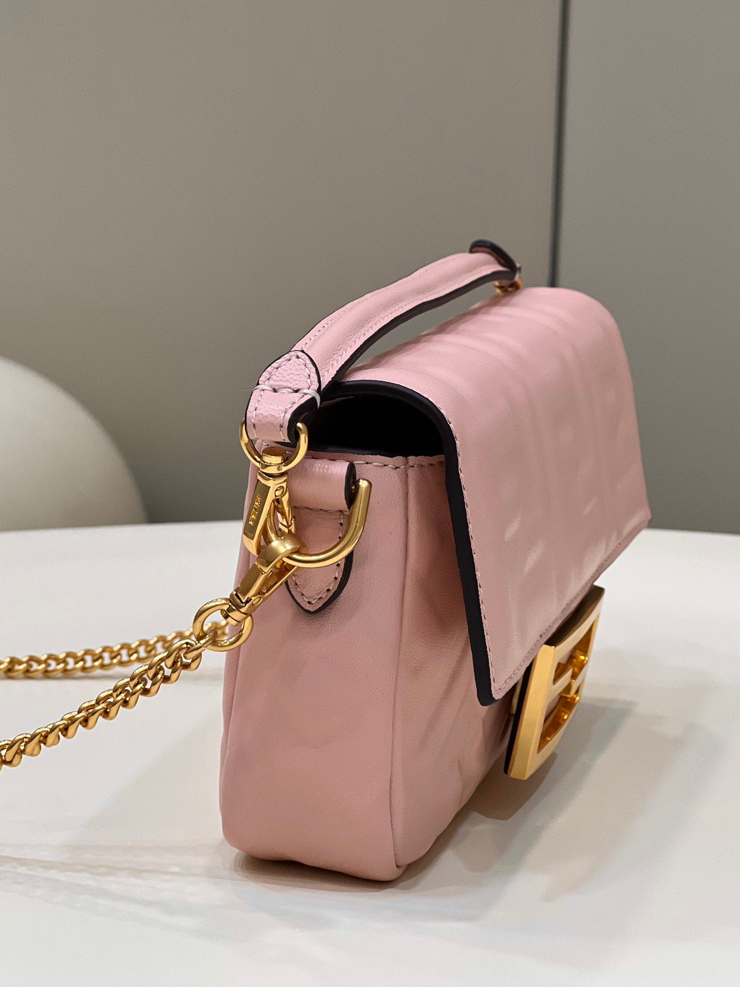FI Baguette Pink For Women, Women’s Handbags, Shoulder And Crossbody Bags 7.5in/19cm FF 8BS017