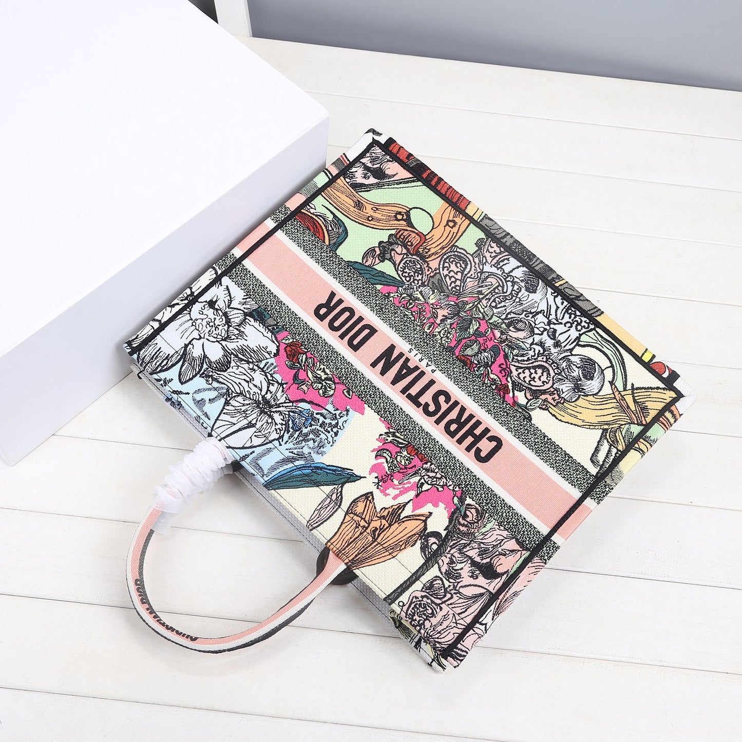 DI Large Book Tote Multicolor, For Women, Women’s Handbags 16.5in/42cm CD