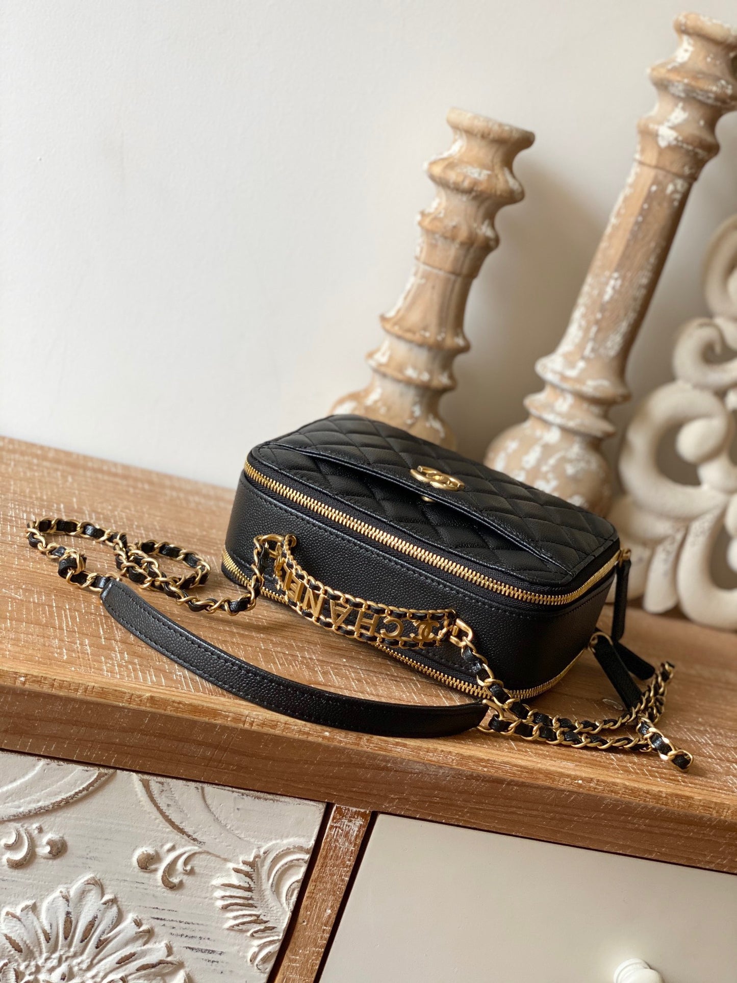 Chanel Small Vanity Case Gold Hardware Black For Women, Women’s Handbags, Shoulder Bags 5.9in/15cm AS3228 B08008 94305