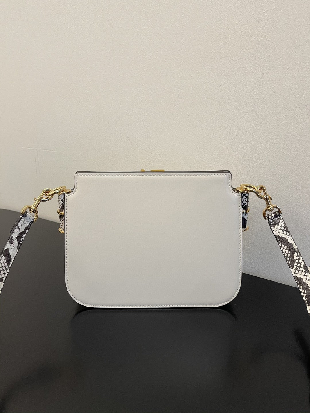 FI Touch White with Snakeskin Detail Bag For Woman 19cm/7.5in