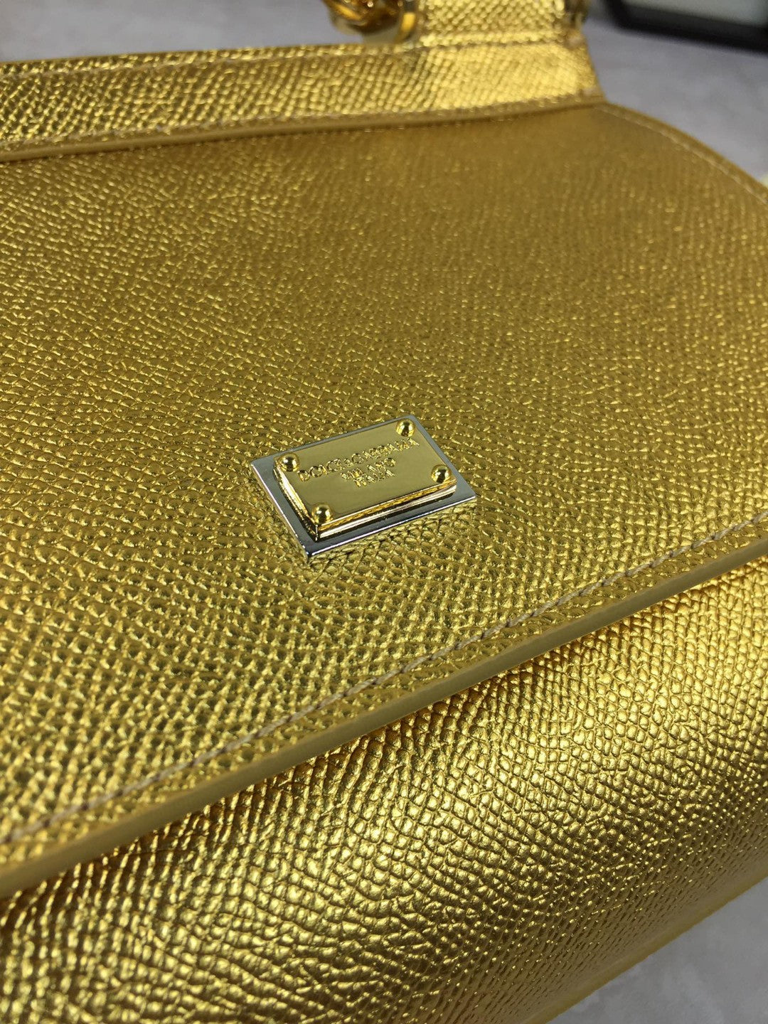DG Medium Sicily Handbag In Dauphine Gold For Women 10.2in/26cm DG
