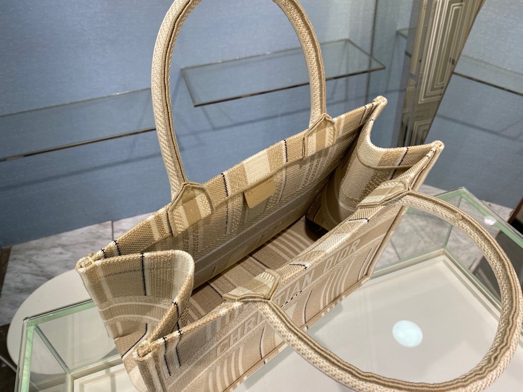 DI Medium Book Tote Beige, For Women, Women’s Handbags 14in/36cm CD