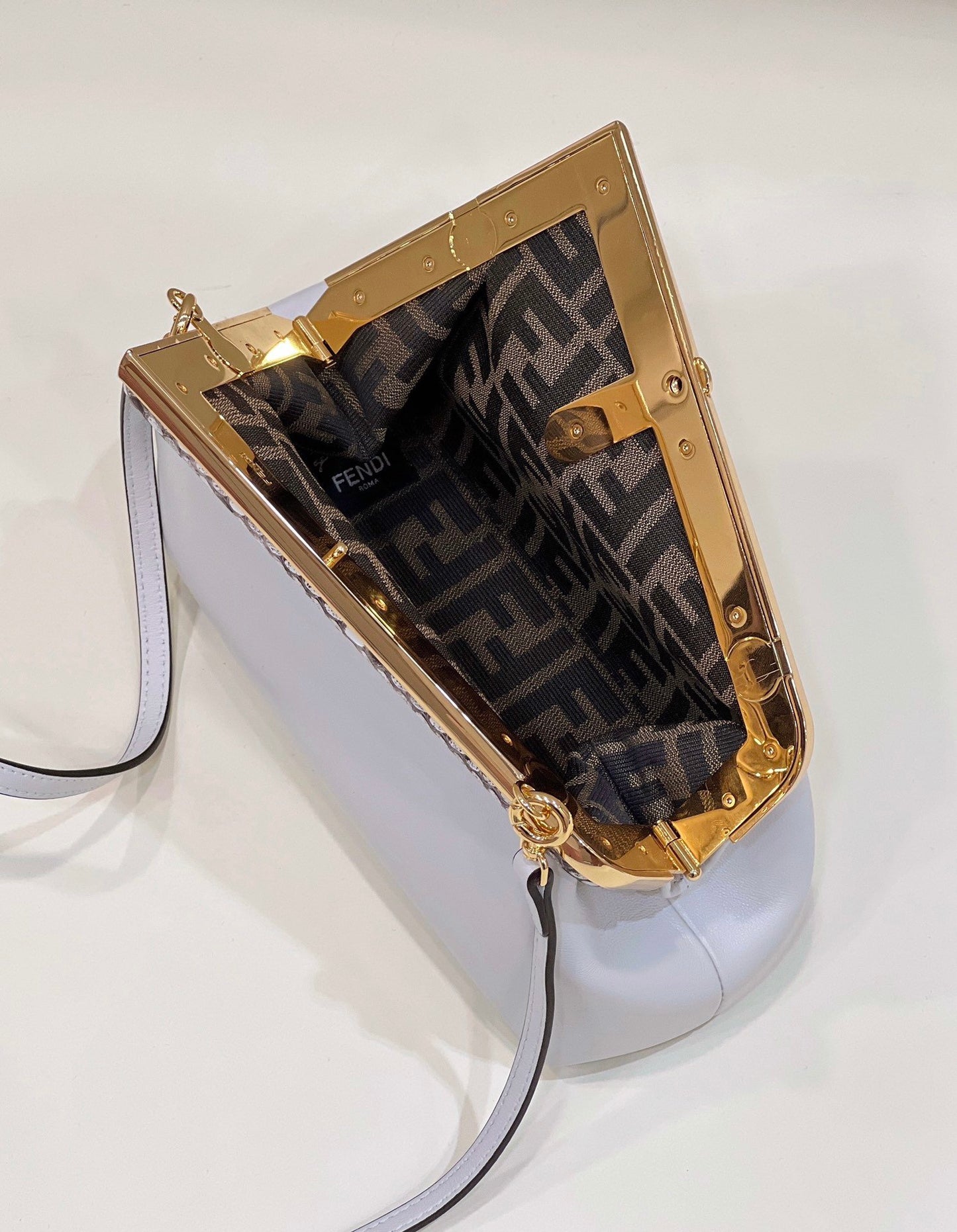 FI First Small White For Women, Women’s HandBags, Shoulder And Crossbody Bags 10.2in/26cm FF 8BP129