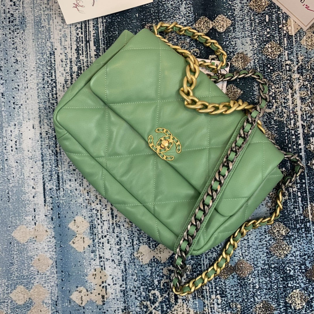CHL 19 Flap Bag Gold Hardware Green For Women, Women’s Handbags, Shoulder Bags 10.2in/26cm AS1160