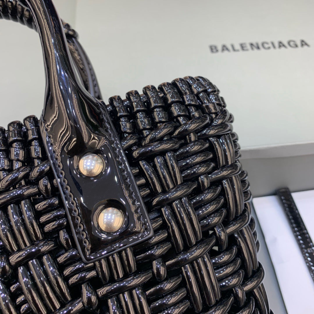 Balen Bistro XS Basket With Strap In Black , For Women, Bags 16.1in/41cm 6713422IE2Y1000