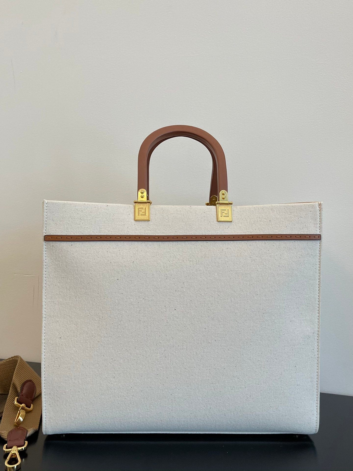 FI Sunshine Large Tote Bag Light Grey For Women, Women’s Handbags, Shoulder Bags 15.7in/40cm FF 8BH372