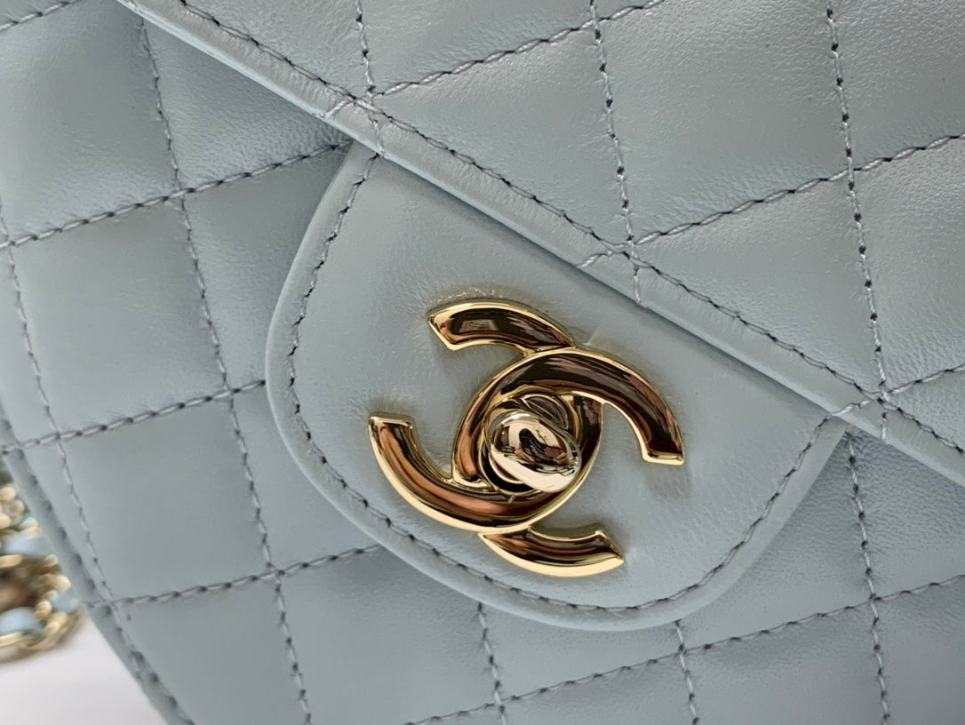 ChanelMini Heart Bag Grey For Women 7in/18cm AS3191 B07958