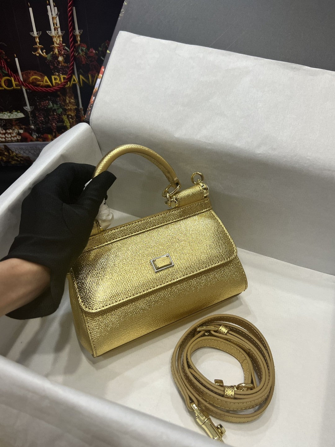 DG Small Sicily Bag In Dauphine Gold For Women 7.5in/19cm DG