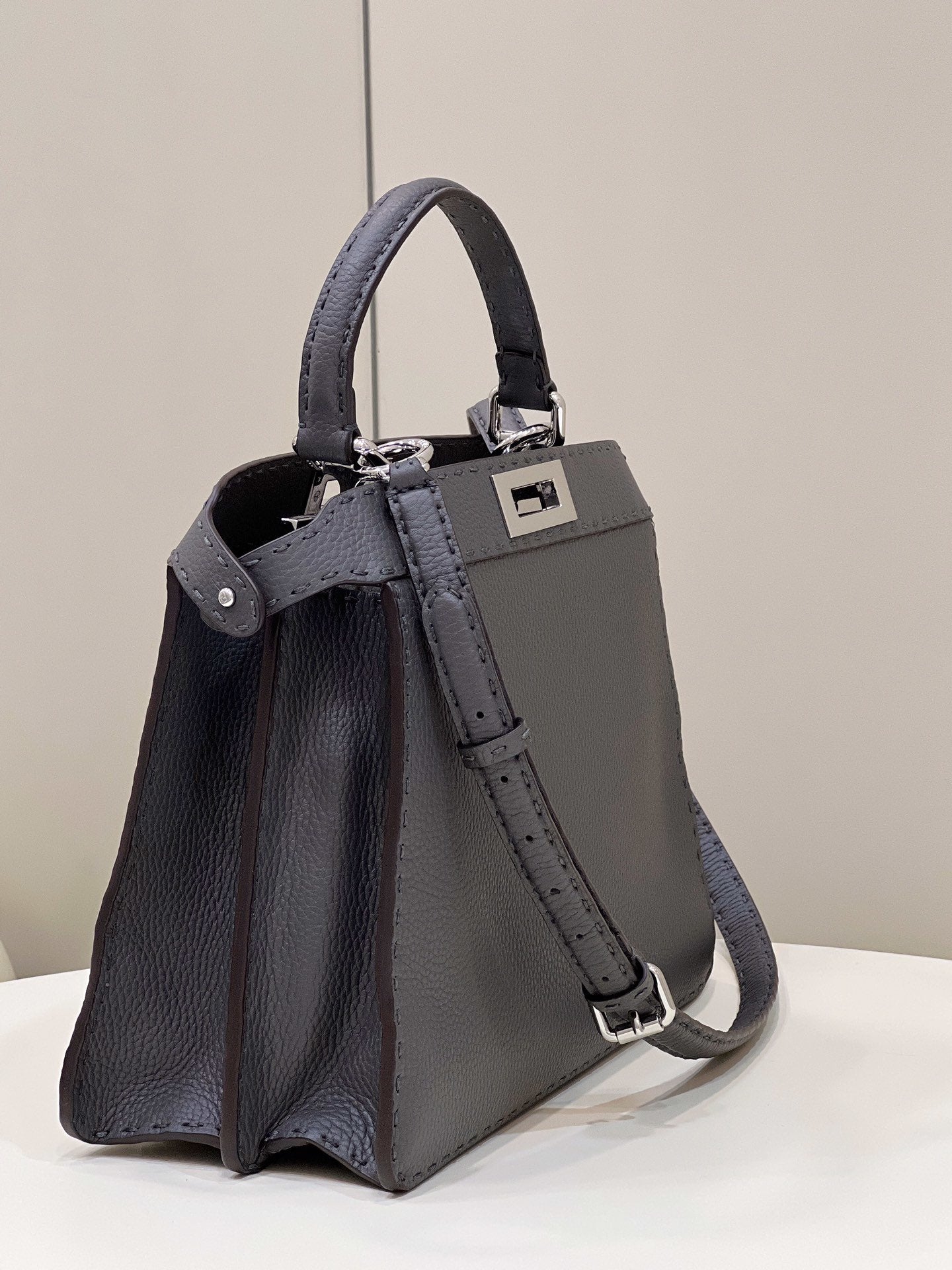 FI Peekaboo ISeeU Medium Black For Women, Women’s Handbags, Shoulder Bag 13.1in/33.5cm FF