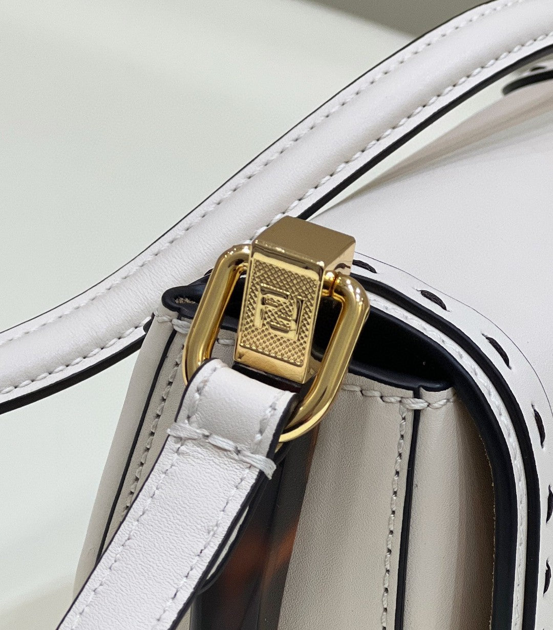 FI Moonlight Saddle White Bag For Woman 19cm/7.5in