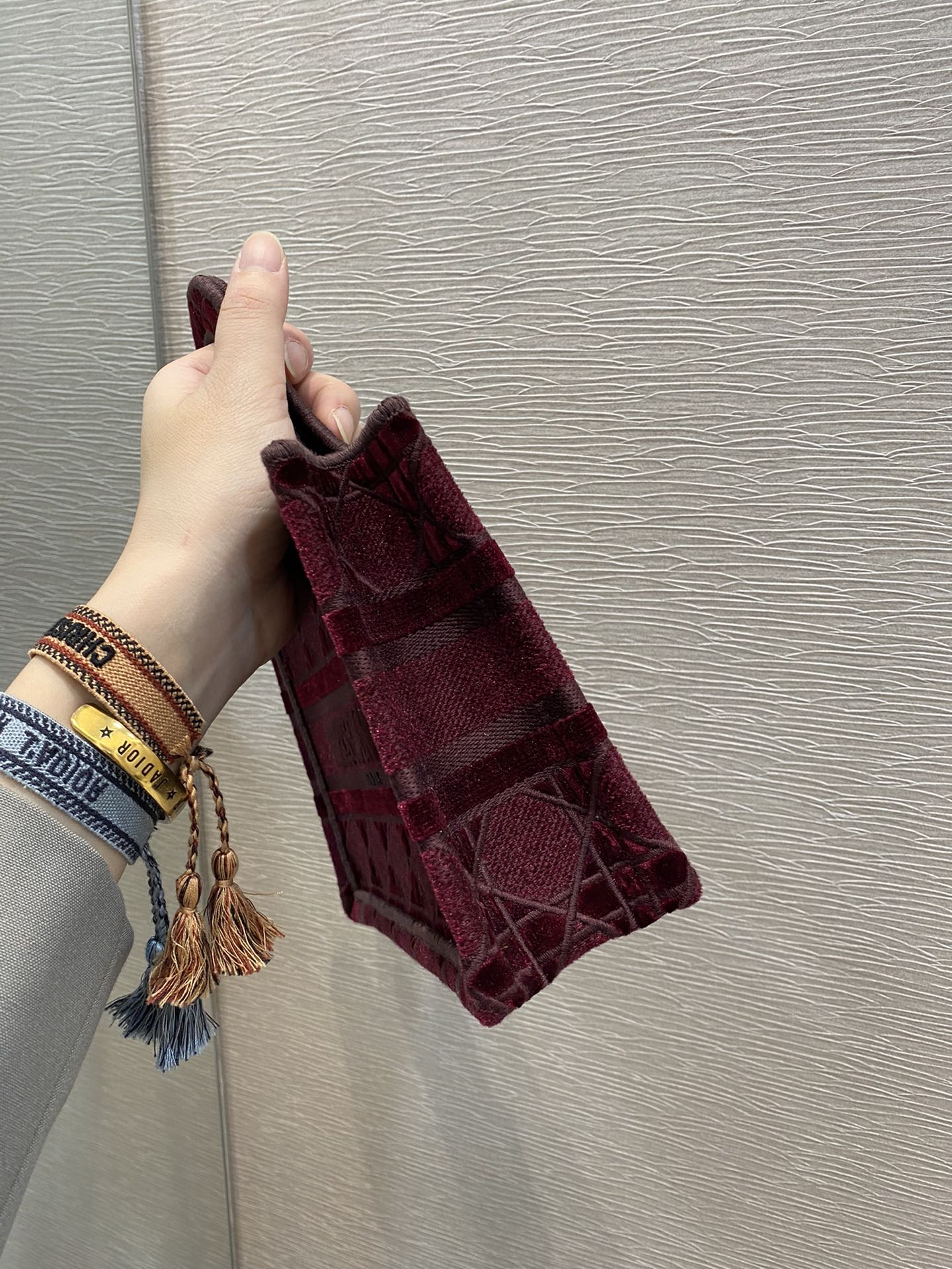 DI Mini Book Tote Red Embroidery Red For Women Women’s Handbag 9in/23cm CD