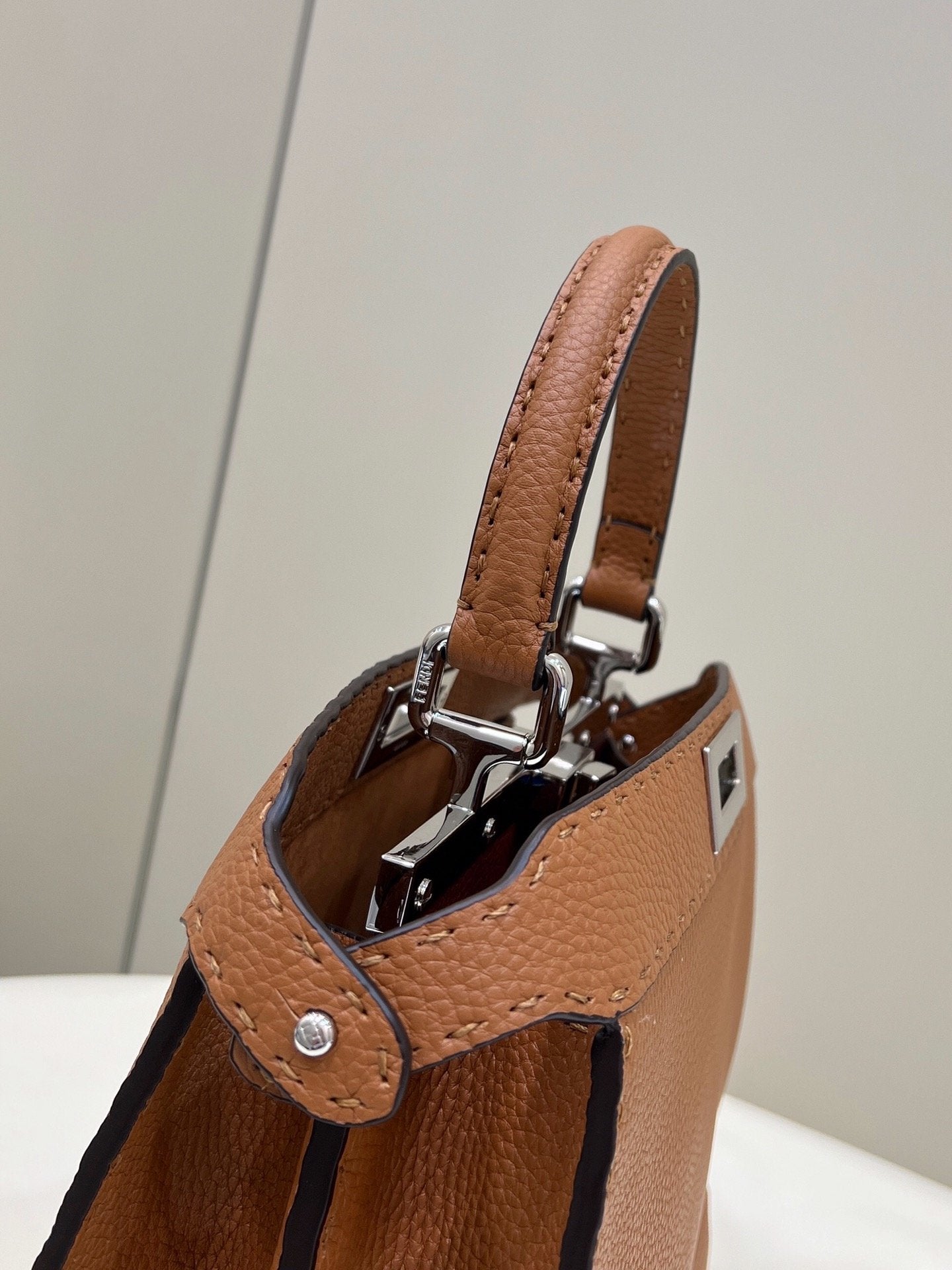 FI Peekaboo ISeeU Medium Bronze For Women, Women’s Handbags, Shoulder Bags 13.1in/33.5cm FF