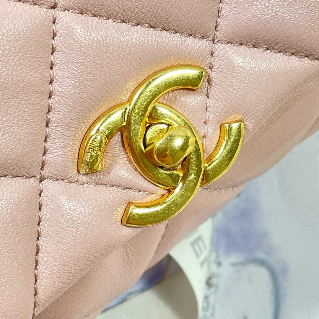 Chanel Flap Bag Gold Hardware PiNike For Women, Women’s Handbags, Shoulder Bags 7.9in/20cm AS3366