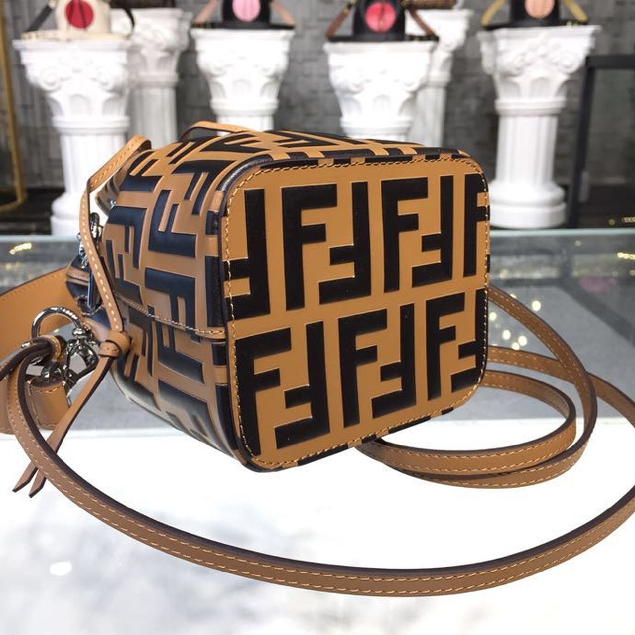 FI Mon Tresor Bucket Bag Brown/Black For Women, Women’s Handbags, Shoulder And Crossbody Bags 7in/18cm FF 8BS010A659F13VK