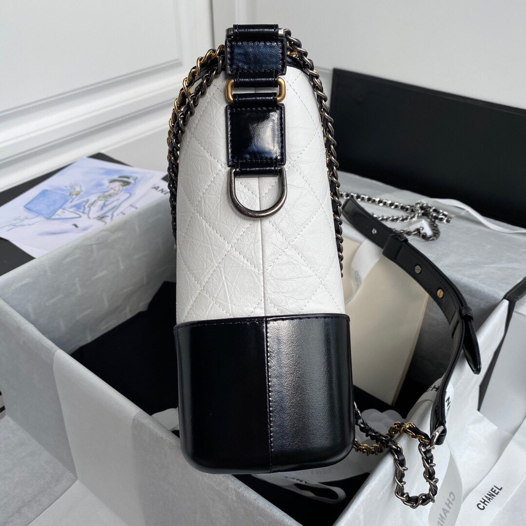 ChanelGabrielle Hobo Handbag White/Black For Women, Women’s Bags, Shoulder And Crossbody Bags 9.8in/25cm A93824 Y61477 C0200