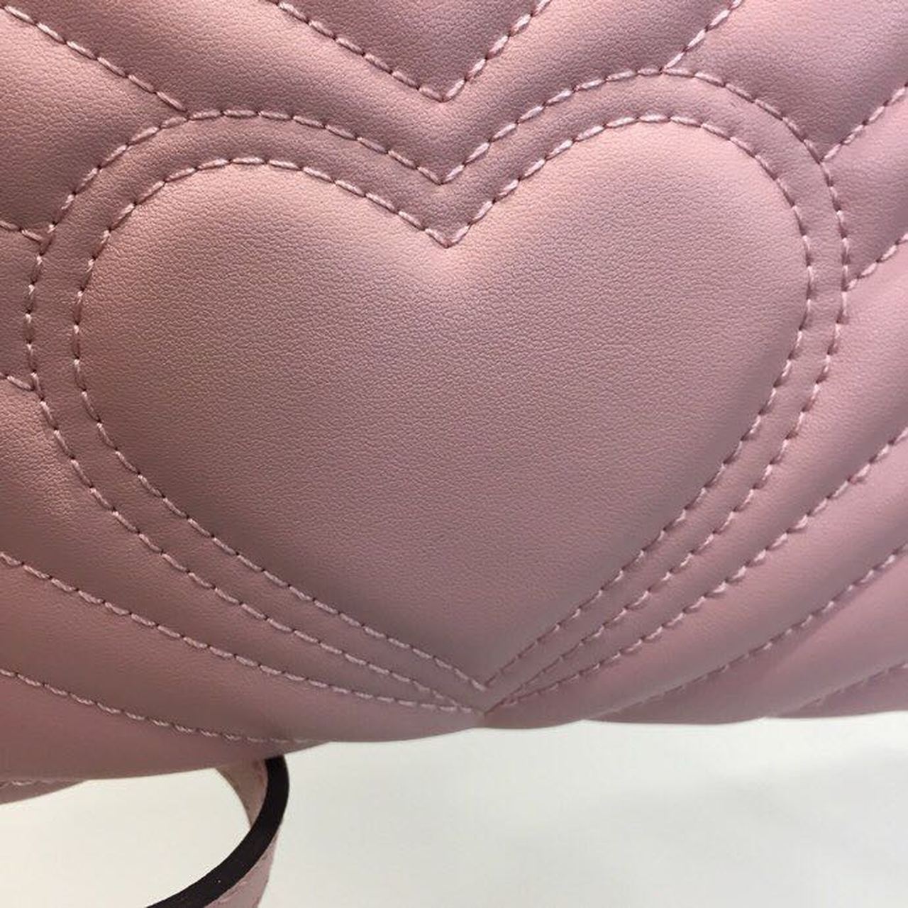 gg Marmont Small Matelassé Shoulder Bag Dusty Pink Matelassé Chevron For Women 10in/26cm gg 443497 DTDIT 5729