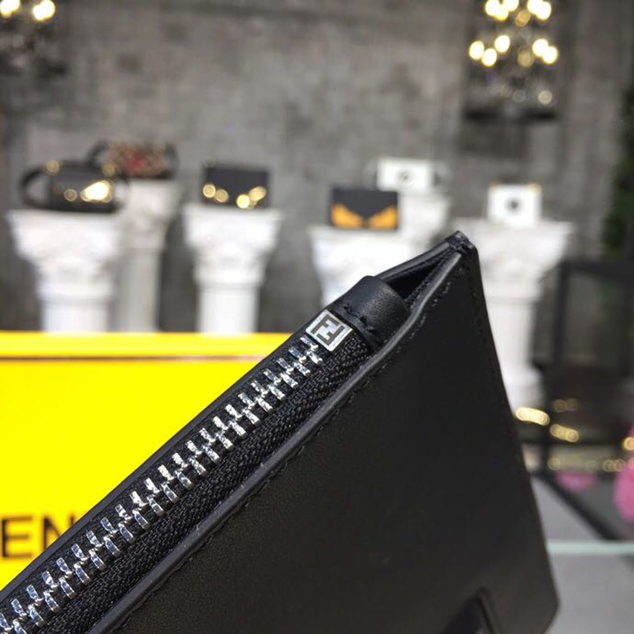 FI Selleria Monster Pouch 11.8in/30cm For Women FF