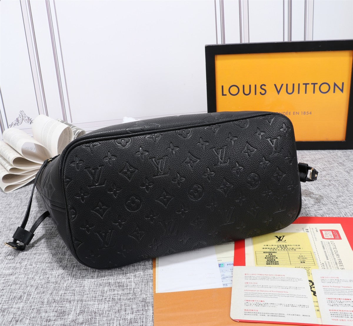 Louis Vuitton Neverfull MM Tote Bag Monogram Empreinte Black For Women, Women’s Handbags, Shoulder Bags 12.2in/31cm LV M45685