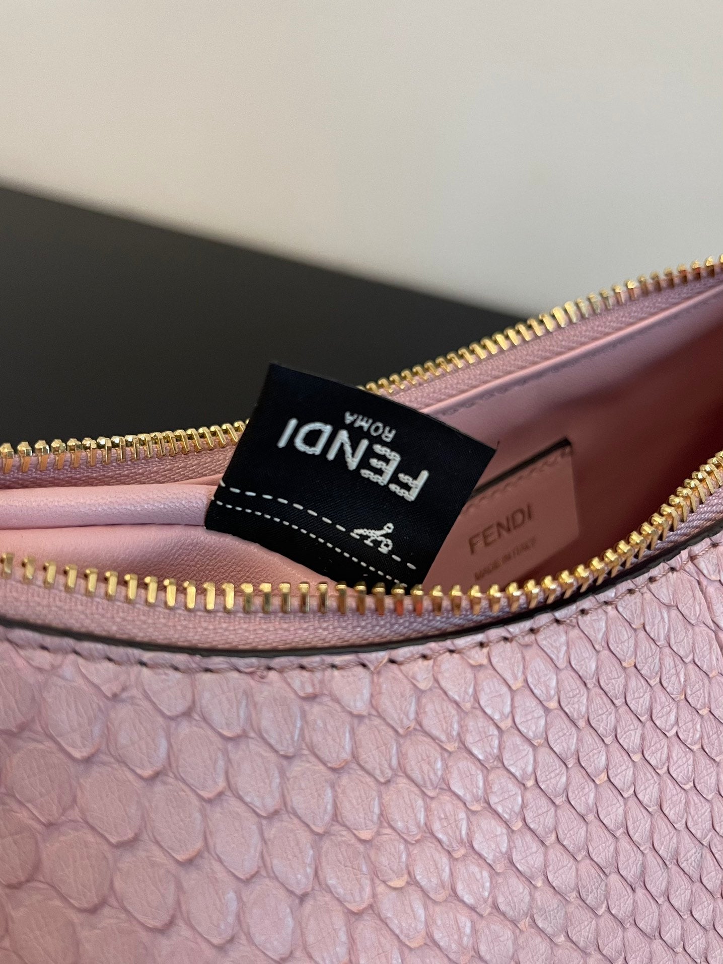 FI FIgraphy Pale pink Python Small Bag For Woman 29cm/11in 8BR798AHN2F1HKJ