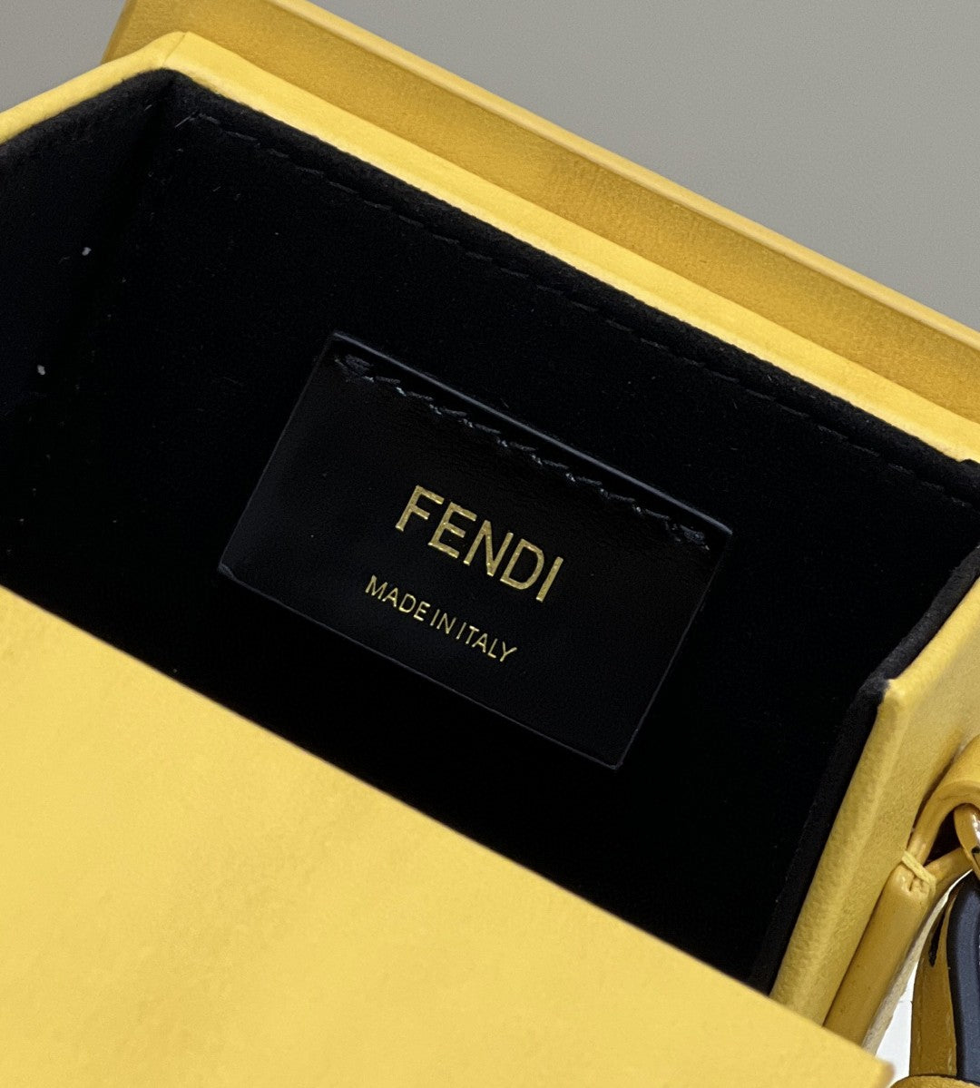 FI Vertical Box Yellow RM 6,400 Bag For Woman 17cm/6.5in 7VA519ADP6F1CIA