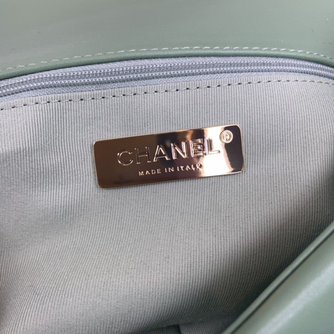 CHL 19 Flap Bag Gold Hardware Green For Women, Women’s Handbags, Shoulder Bags 10.2in/26cm AS1160
