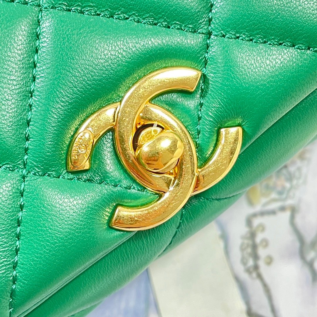 ChanelLarge Flap Bag Gold Hardware Green For Women, Women’s Handbags, Shoulder Bags 9.1in/23cm AS3367