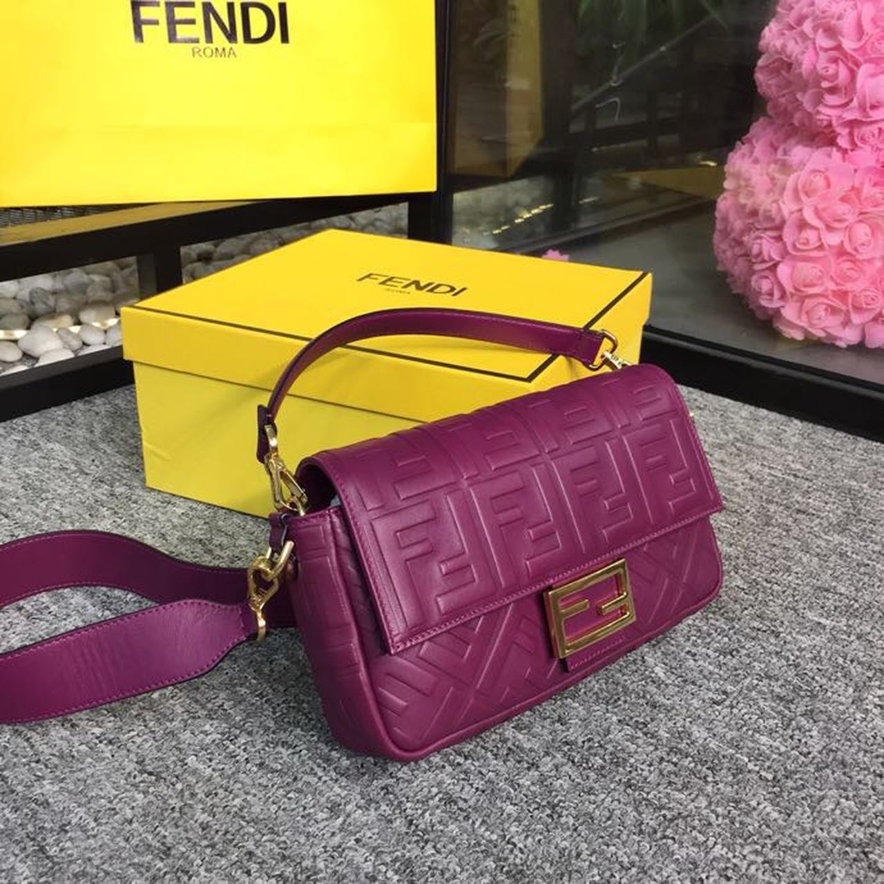 FI Baguette Nappa Purple For Women, Women’s Handbags, Shoulder And Crossbody Bags 10.6in/27cm FF 8BR600