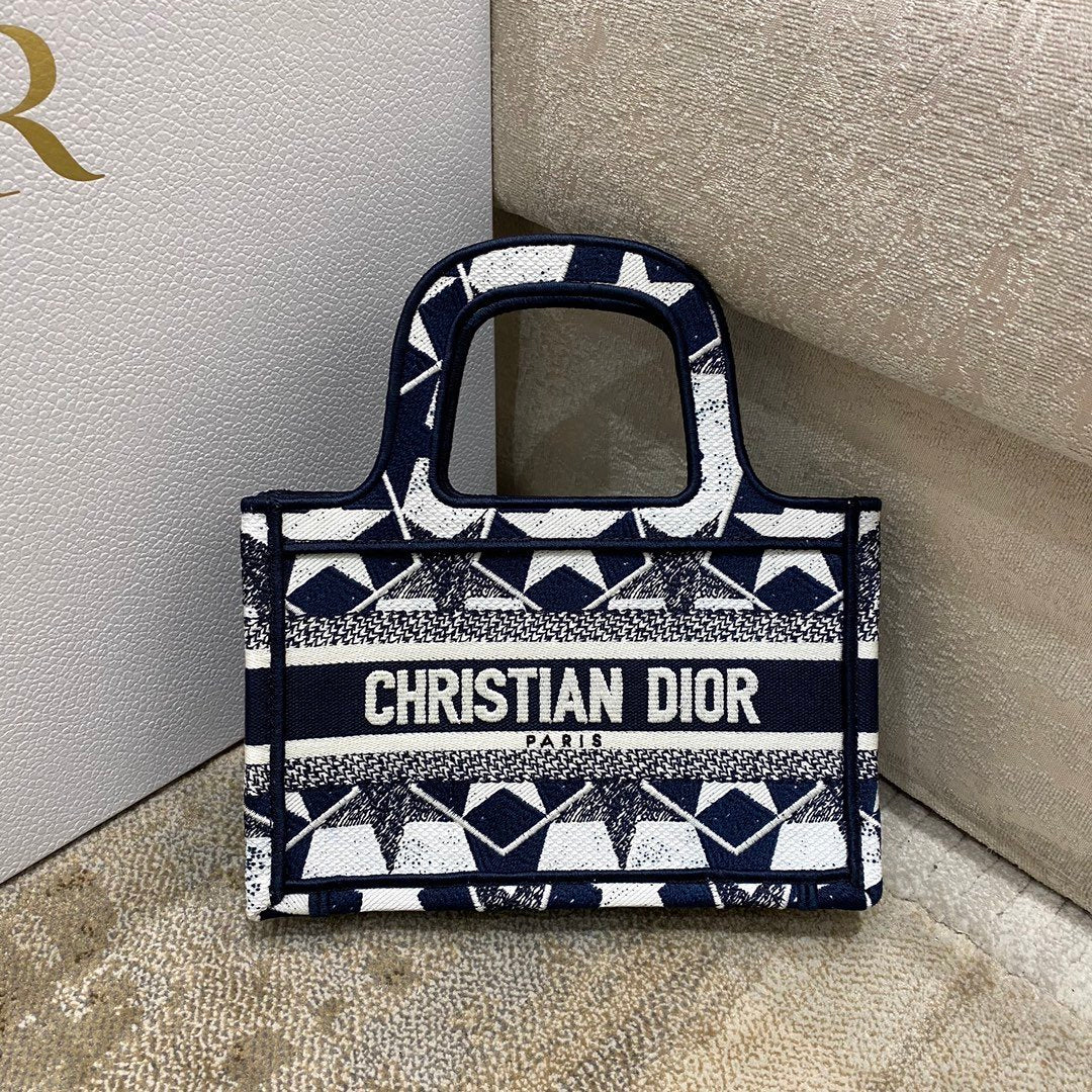DI Mini Book Tote Bag in Étoile Embroidery Bag, Blue/White, For Women Women’s Handbags, 22.5cm CD