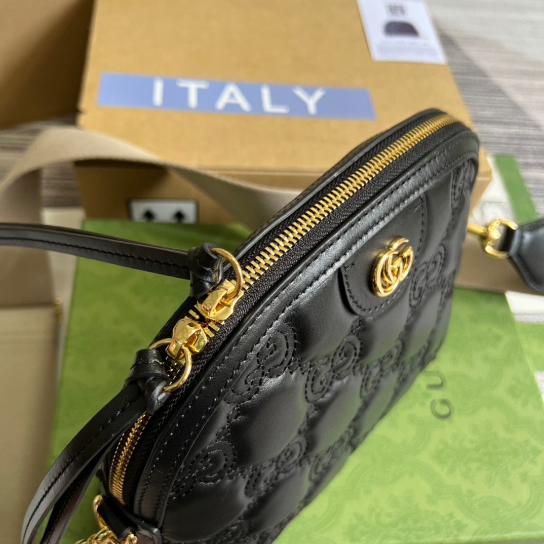 gg Matelasse Shoulder Bag Black For Women, Women’s Bags 9in/23cm gg