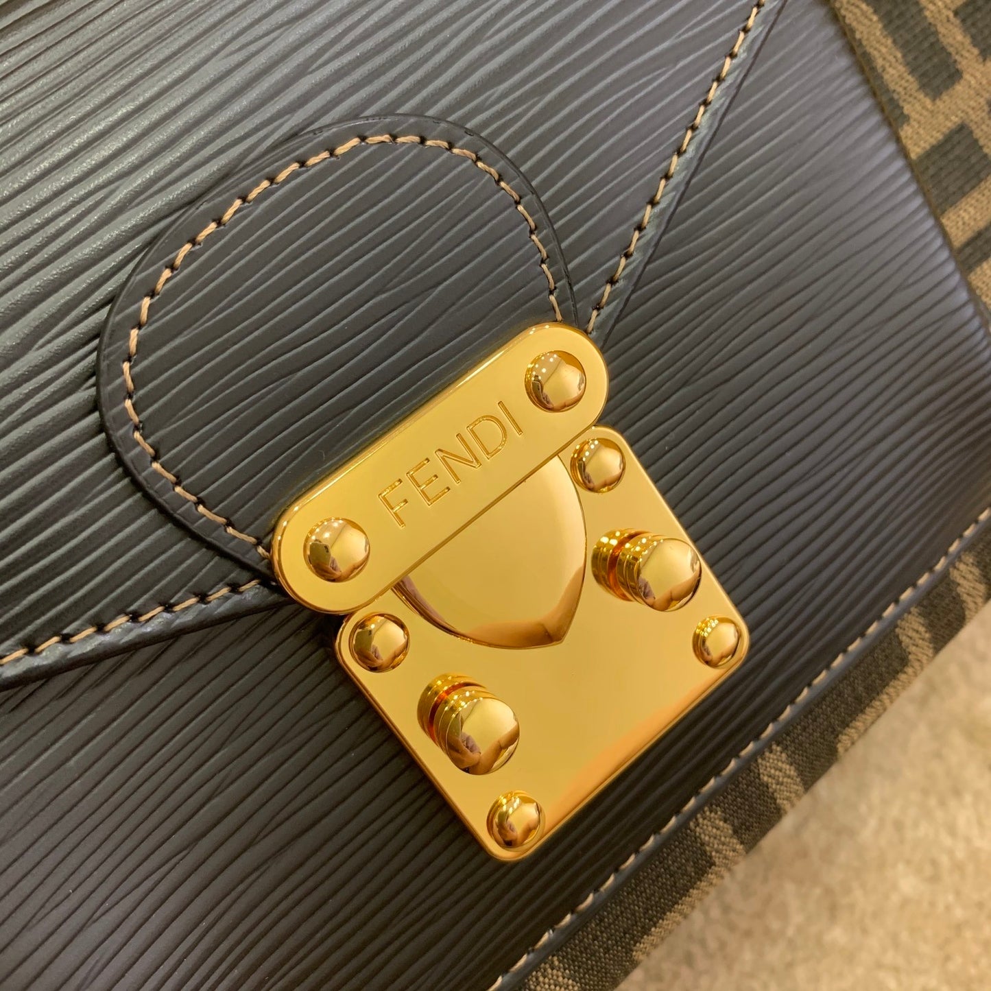 FI Vintage Handle Bag 26cm Brown