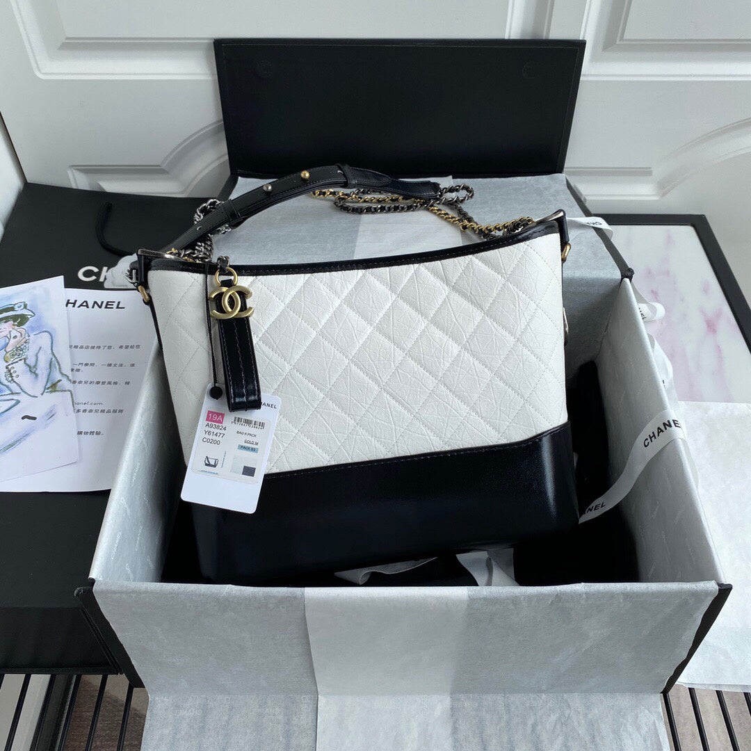 ChanelGabrielle Hobo Handbag White/Black For Women, Women’s Bags, Shoulder And Crossbody Bags 9.8in/25cm A93824 Y61477 C0200