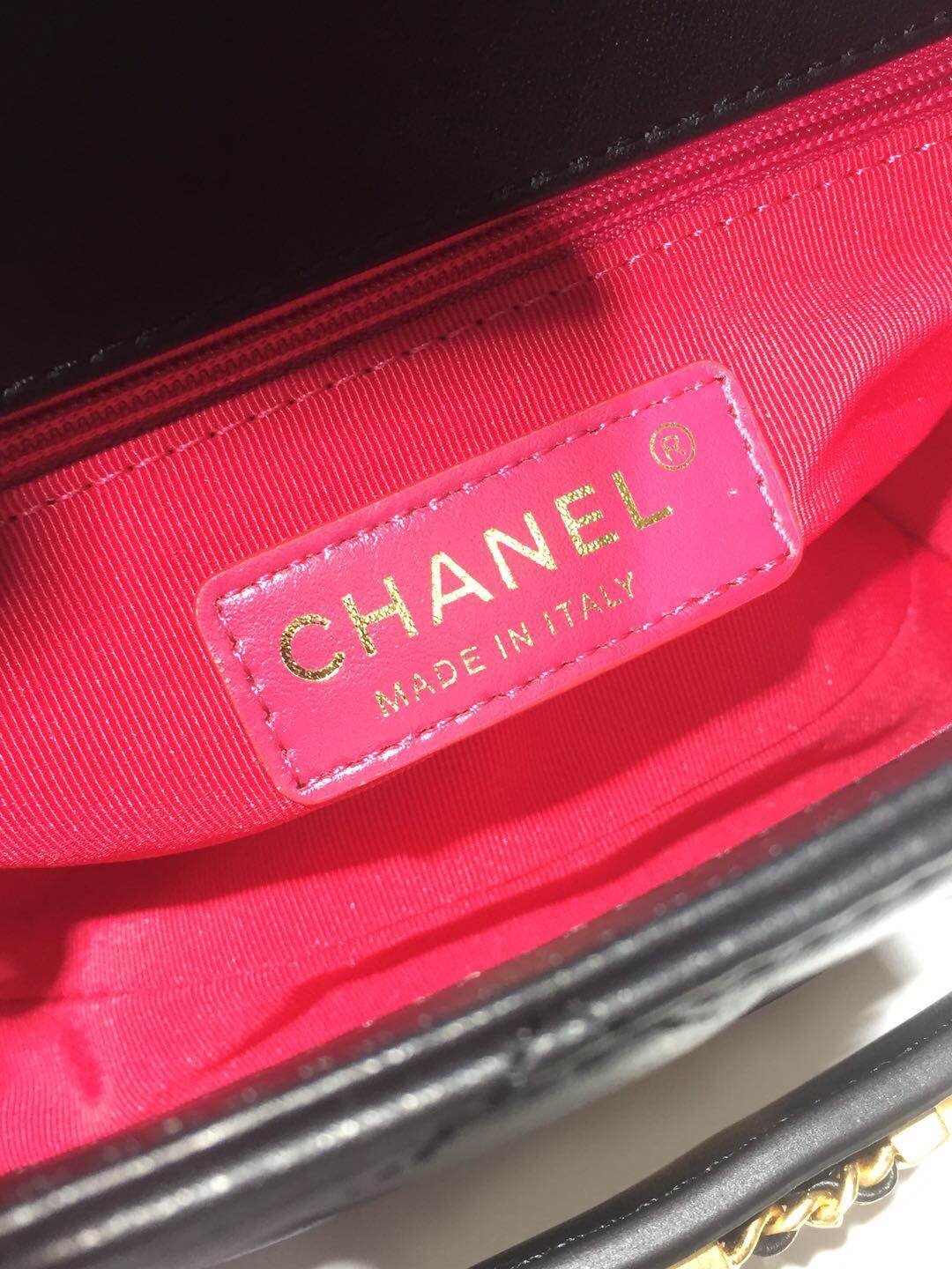 ChanelFront Logo Small Flap Bag Gold Hardware Black For Women, Women’s Handbags, Shoulder Bags 8.2in/21cmAS1490