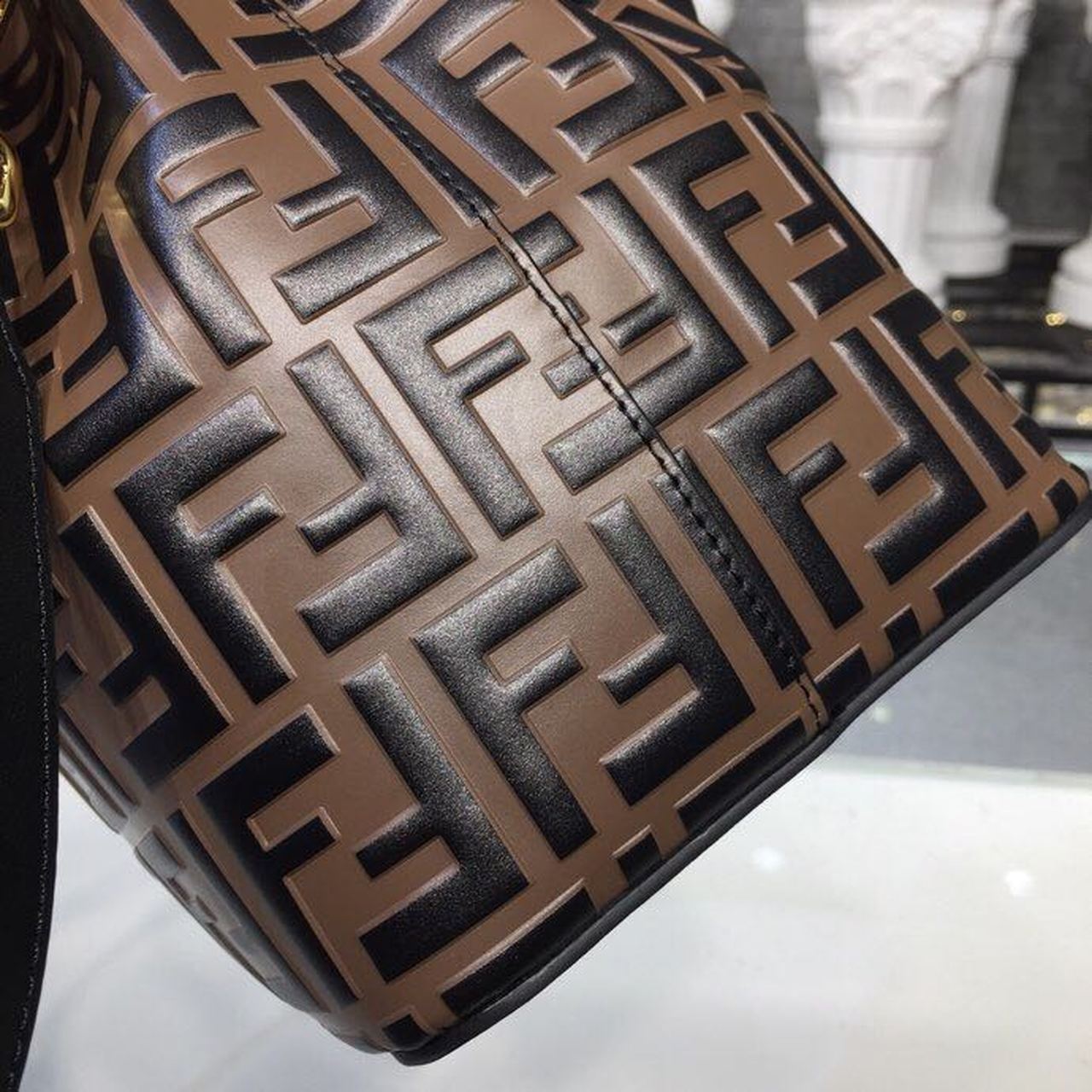 FI Mon Tresor Bucket Bag Brown For Women, Women’s Bags, Shoulder And Crossbody Bags 9in/23cm FF 8BT298A6AEF13VJ