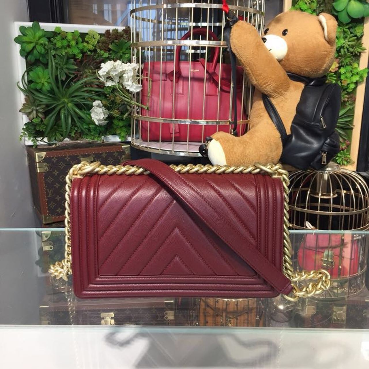 CHL Boy Handbag Gold Toned Hardware Burgundy For Women, Women’s Bags, Shoulder And Crossbody Bags 9.8in/25cm A67086