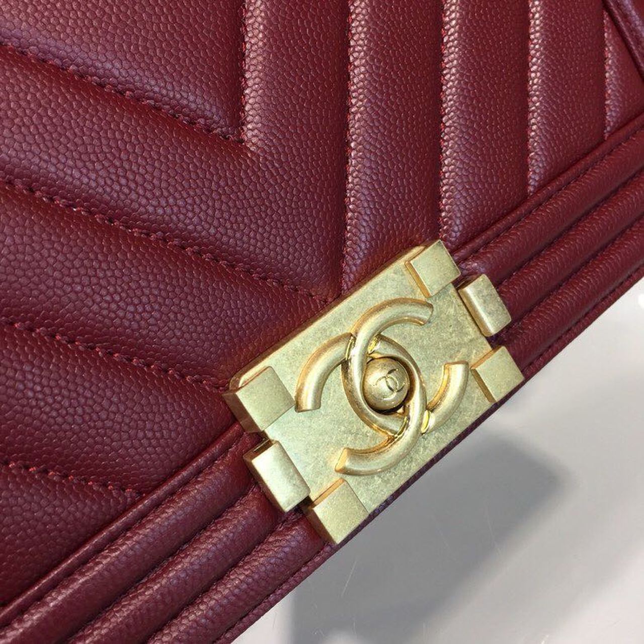 CHL Boy Handbag Gold Toned Hardware Burgundy For Women, Women’s Bags, Shoulder And Crossbody Bags 9.8in/25cm A67086