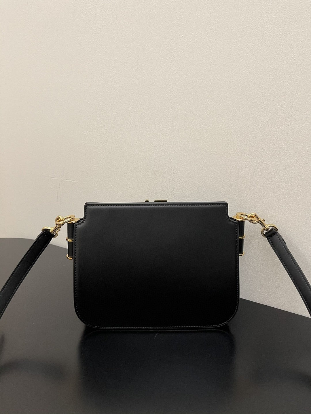 FI Touch Black Bag For Woman 19cm/7.5in