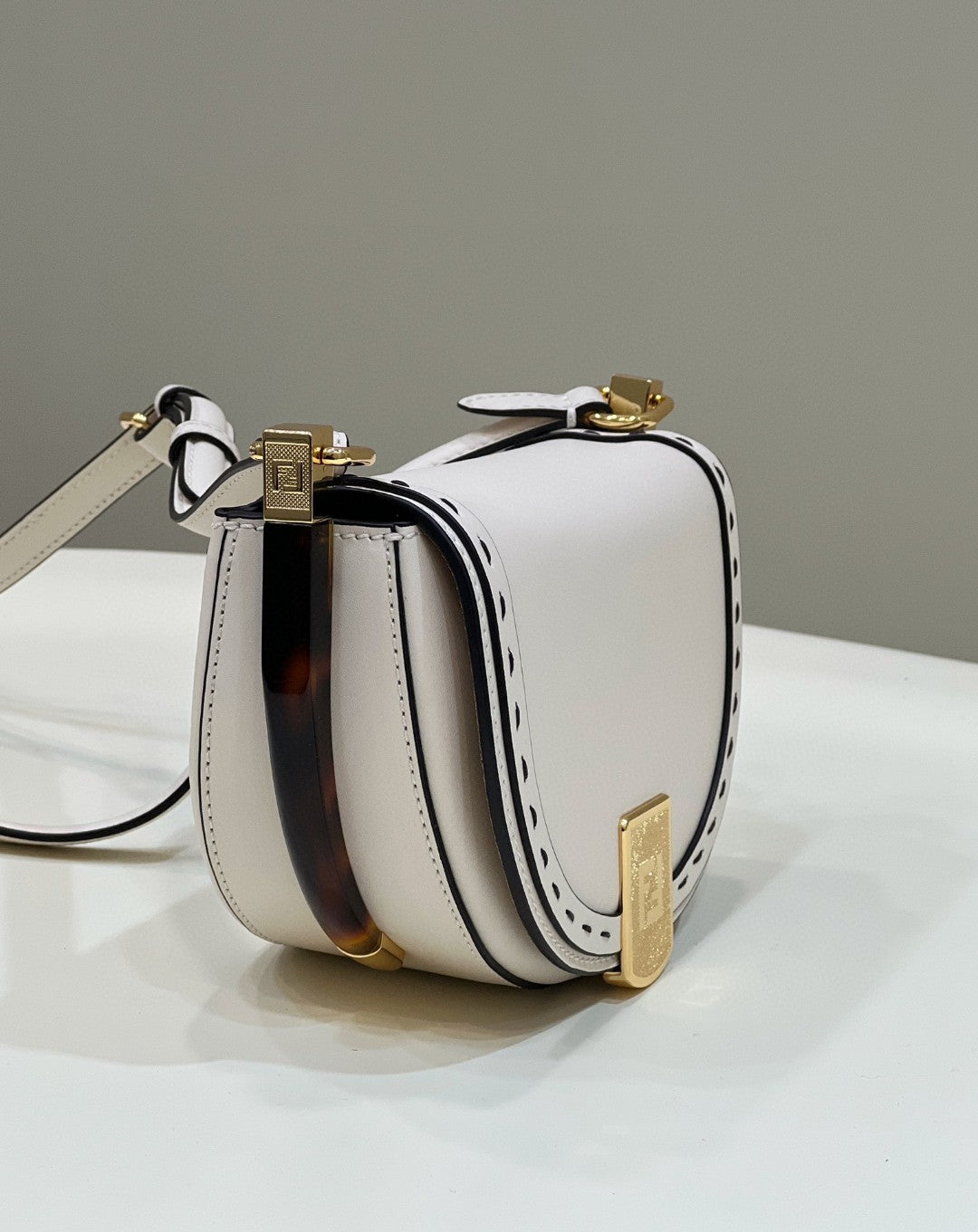FI Moonlight Saddle White Bag For Woman 19cm/7.5in