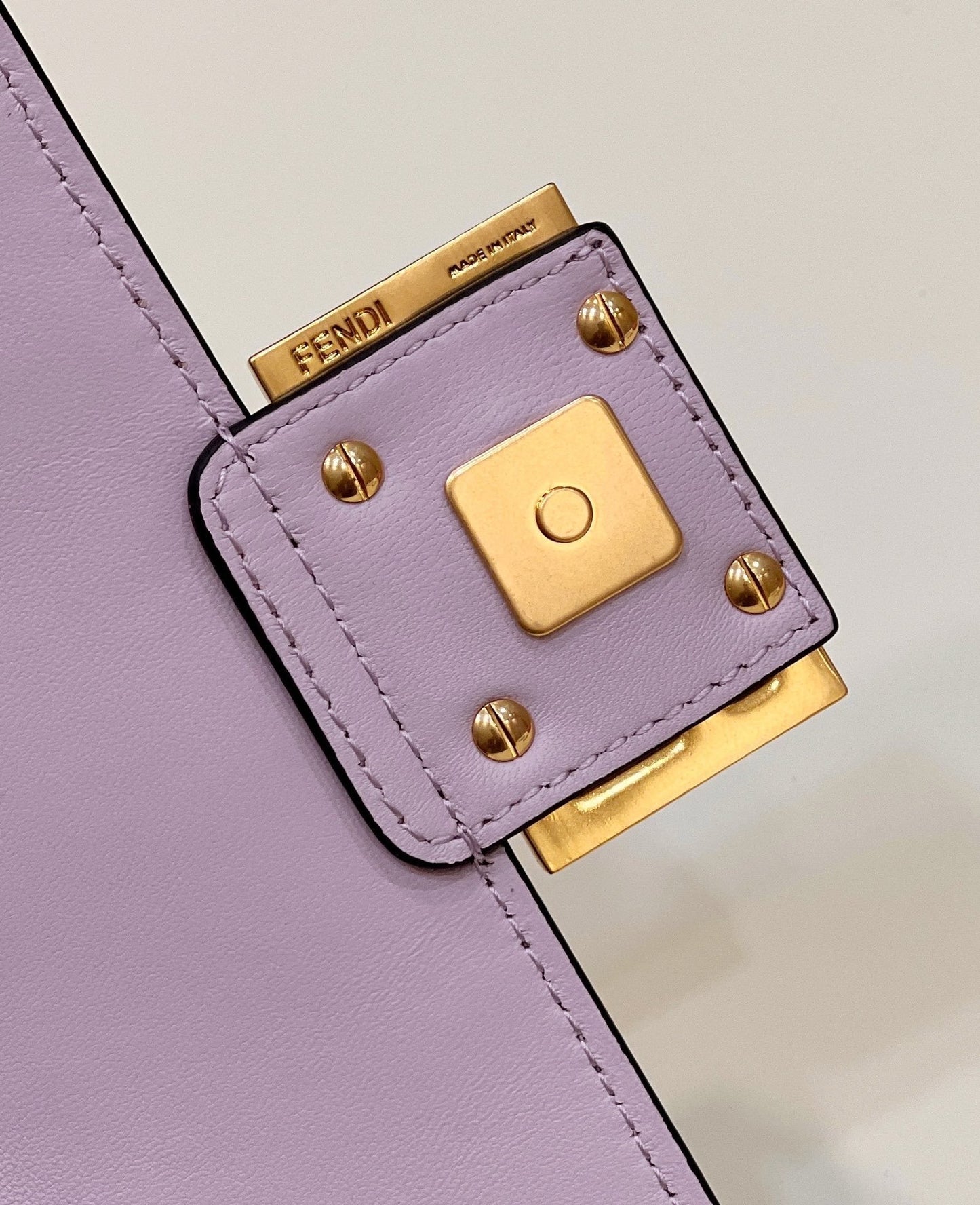 FI Baguette Purple For Women, Women’s Handbags, Shoulder And Crossbody Bags 7.5in/19cm FF 8BS017