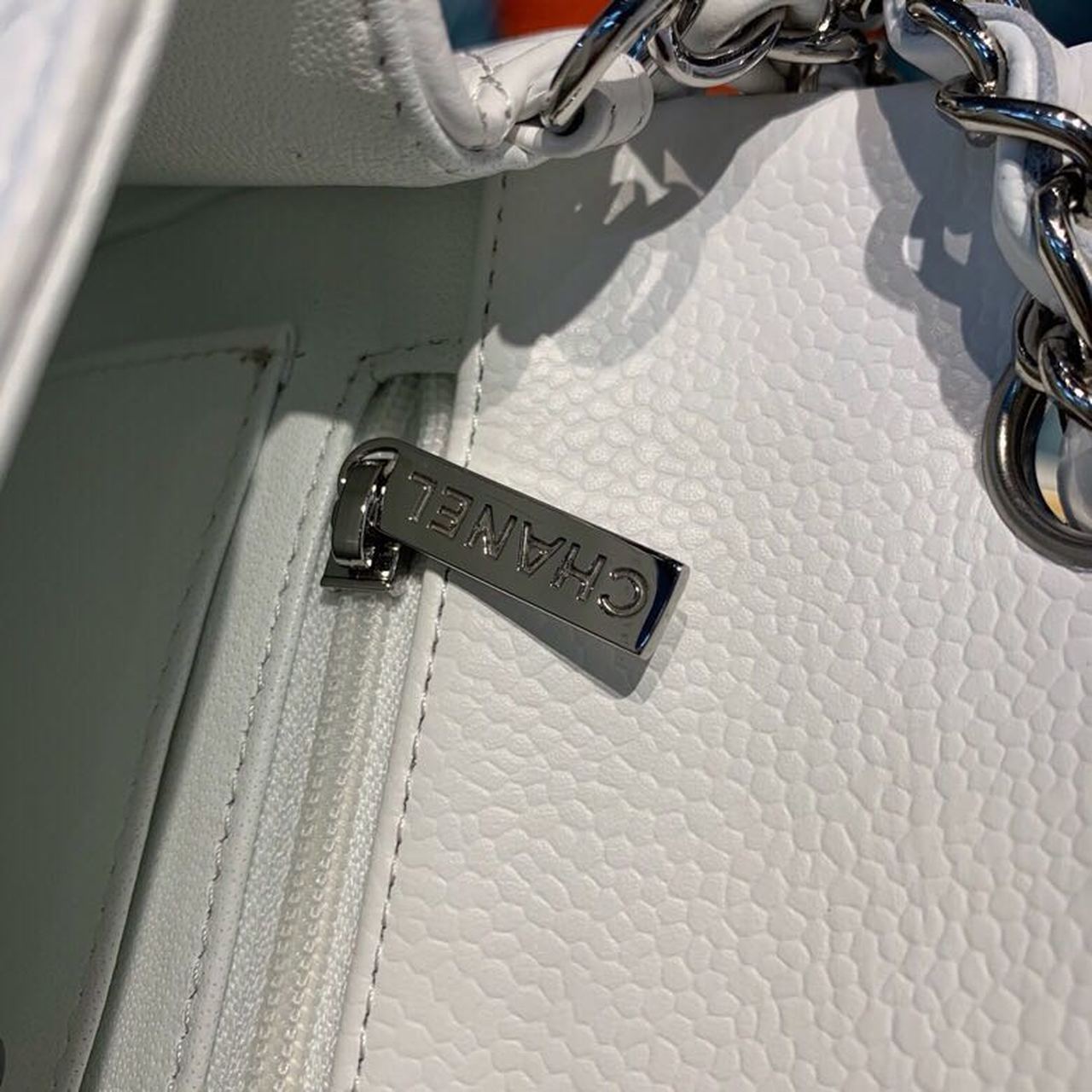 ChanelSmall Classic Handbag Silver Hardware White For Women, Women’s Bags, Shoulder And Crossbody Bags 7.8in/20cm A01113