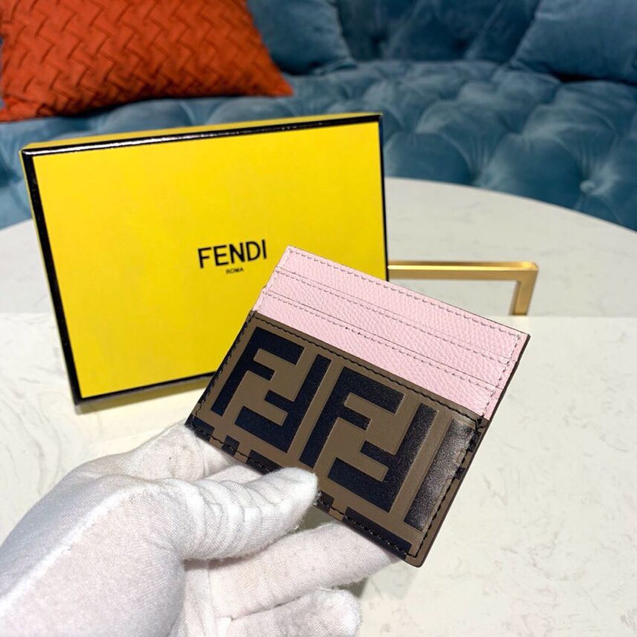 FI Card Holder Light Pink For Women, Women’s Wallet 3.9in/10cm FF 8M0269