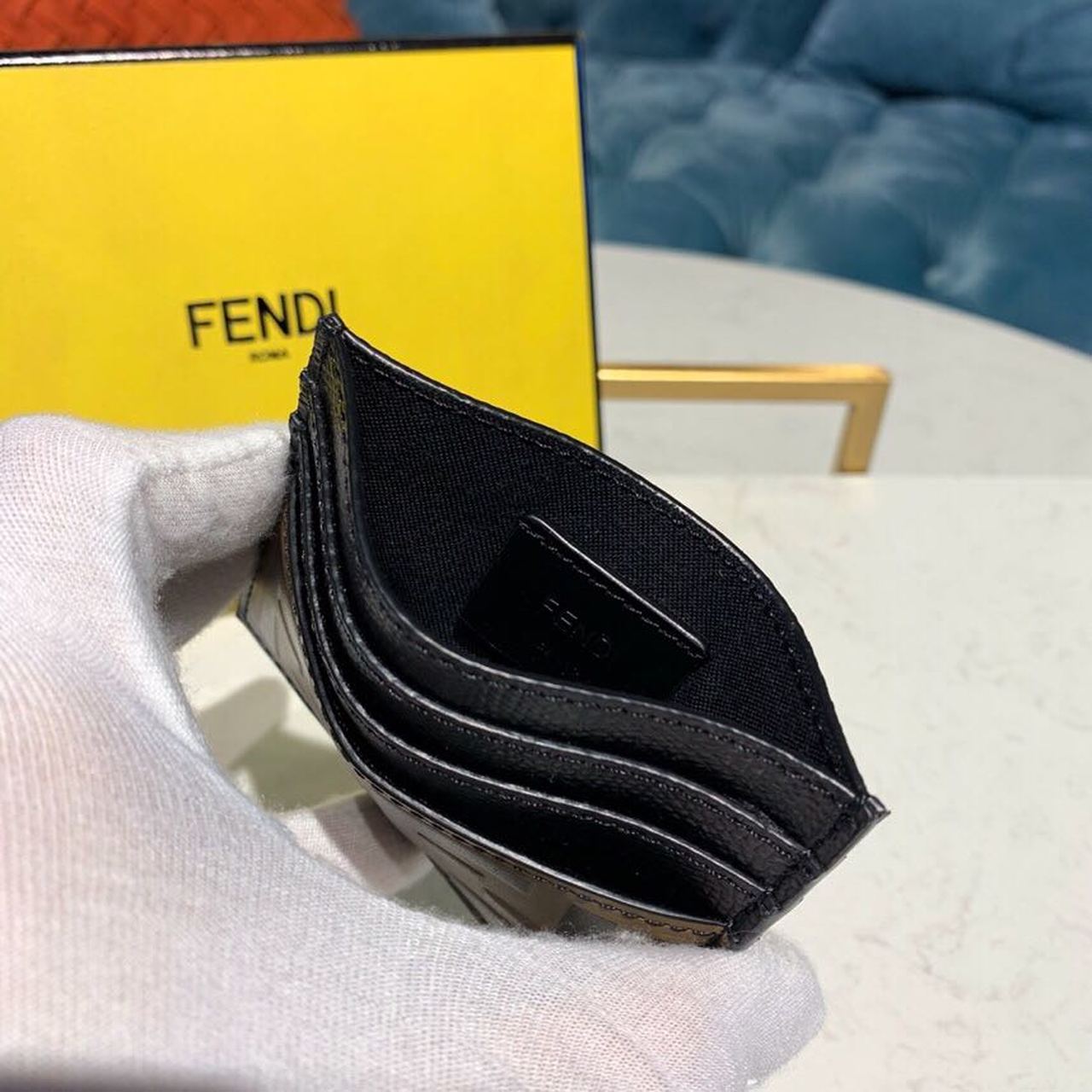 FI Card Holder Black For Women, Women’s Wallet 3.9in/10cm FF 8M0269