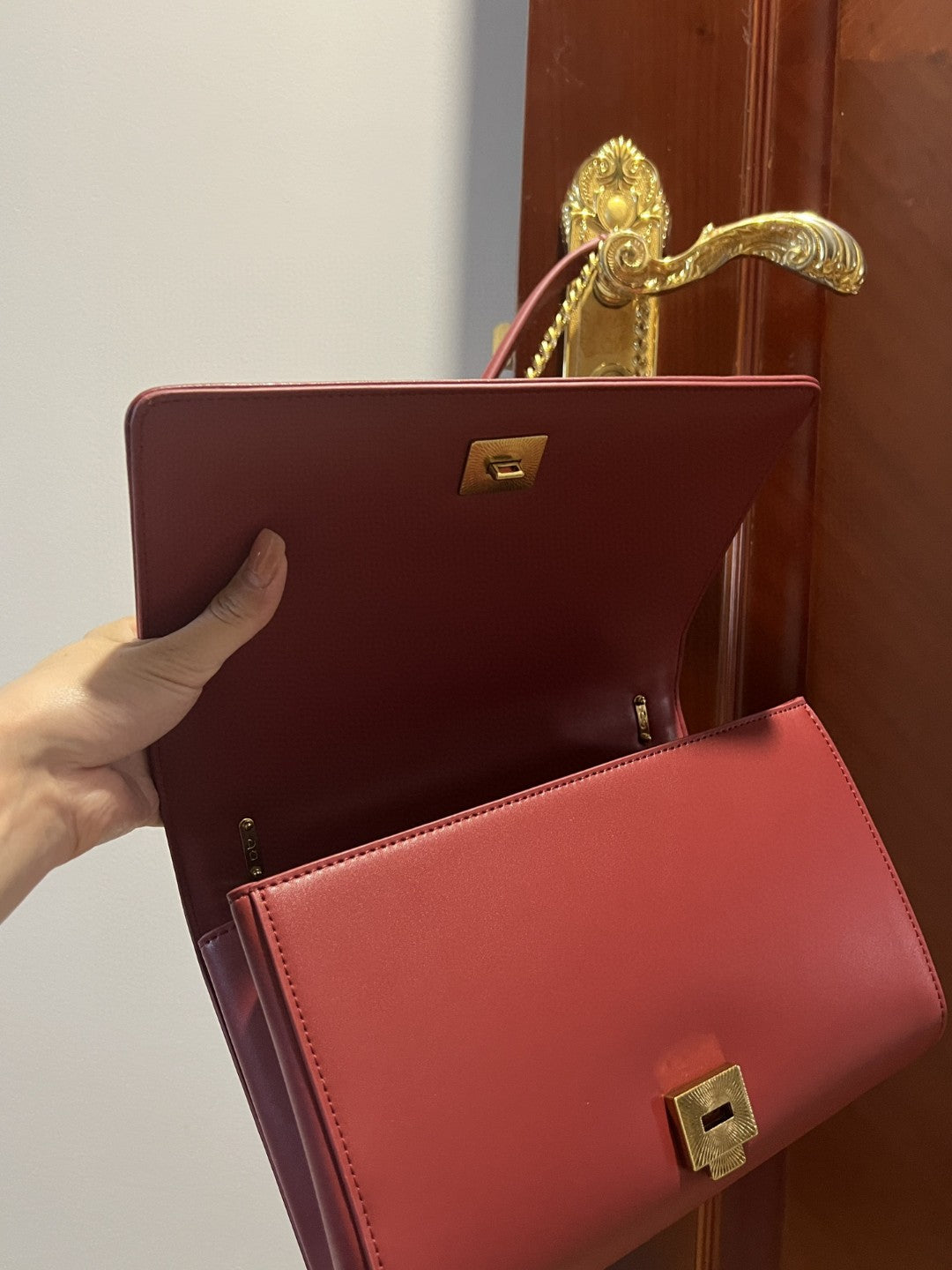 DG Large Devotion Bag In Quilted Nappa Burgundy For Women 10in/26cm DG