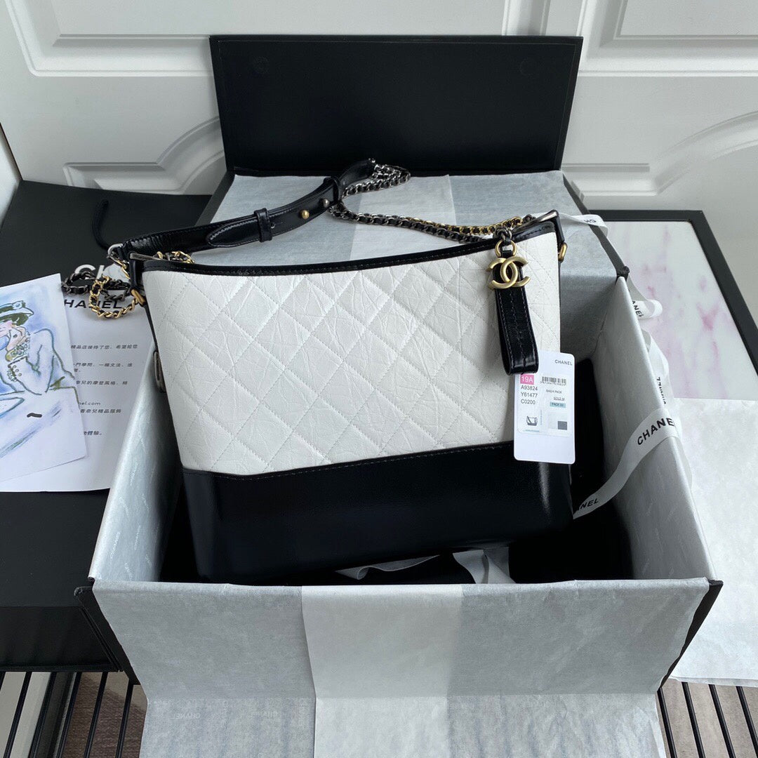 ChanelGabrielle Hobo Handbag White/Black For Women, Women’s Bags, Shoulder And Crossbody Bags 9.8in/25cm A93824 Y61477 C0200