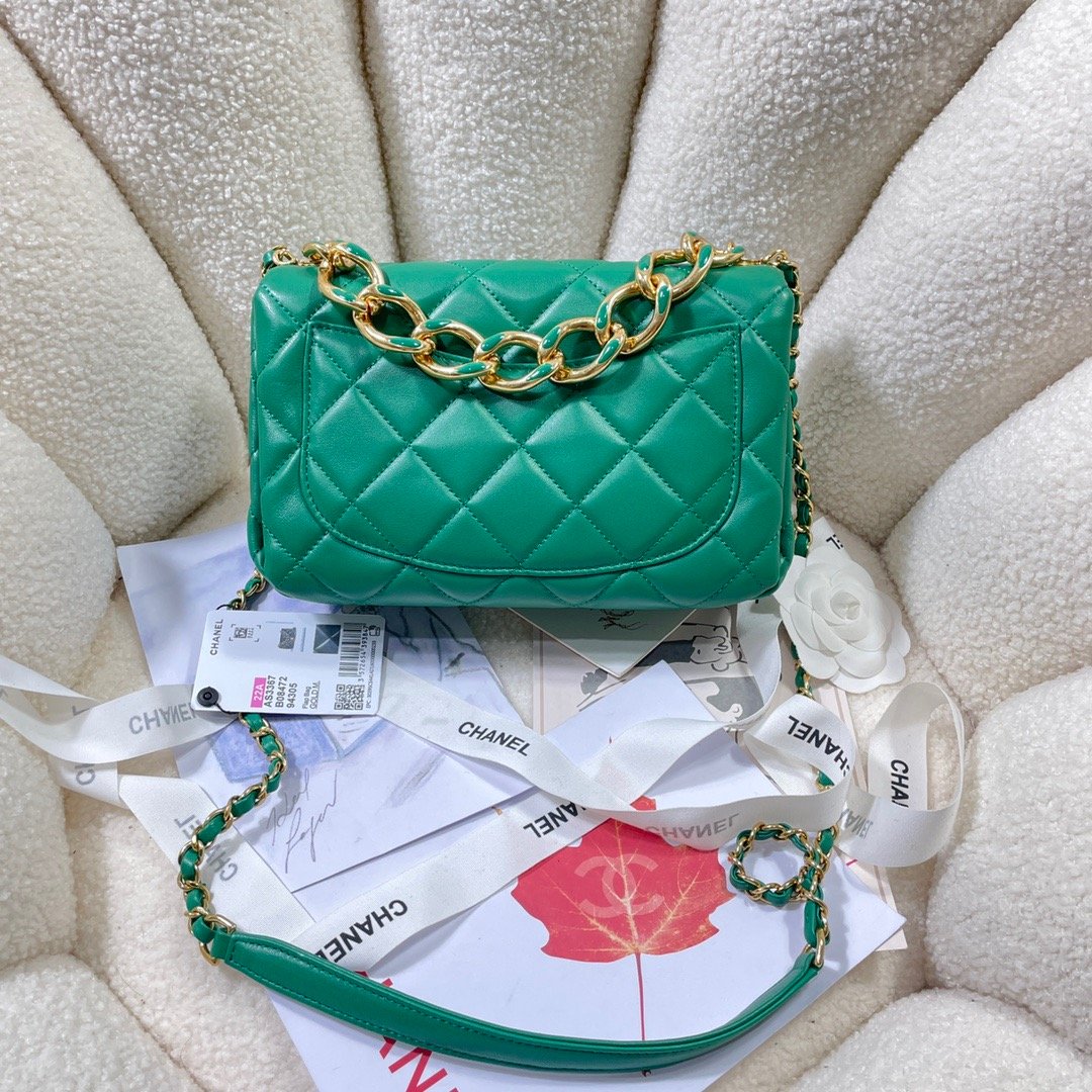 ChanelLarge Flap Bag Gold Hardware Green For Women, Women’s Handbags, Shoulder Bags 9.1in/23cm AS3367
