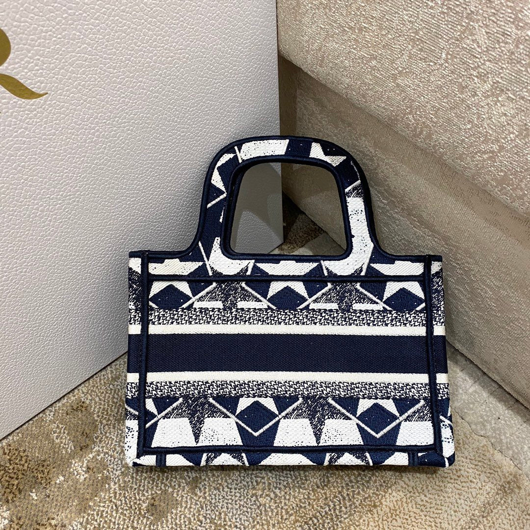 DI Mini Book Tote Bag in Étoile Embroidery Bag, Blue/White, For Women Women’s Handbags, 22.5cm CD