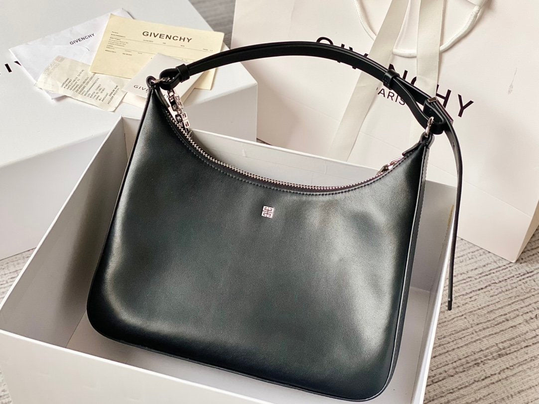 gv Medium Moon Cut Out Bag Black For Women, Handbags, Shoulder Bags 11.8in/30cm GVC BB50LWB1A4-001