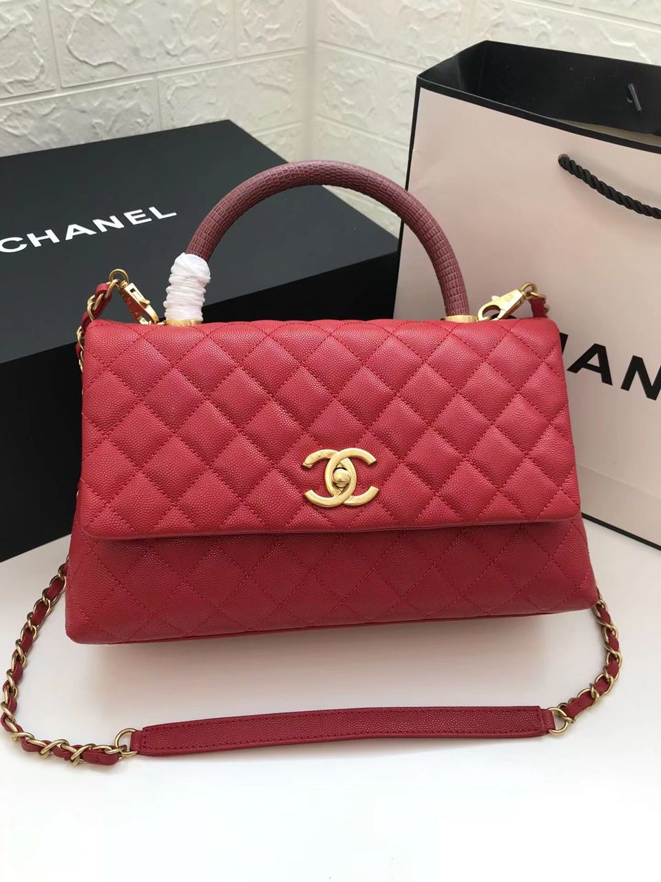 ChanelLarge Flap Bag With Top Handle Red For Women, Women’s Handbags, Shoulder And Crossbody Bags 11in/28cm A92991